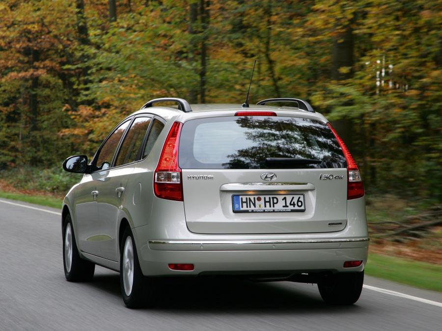  Hyundai i30 CW 2008 года  (фото 28 из 30)